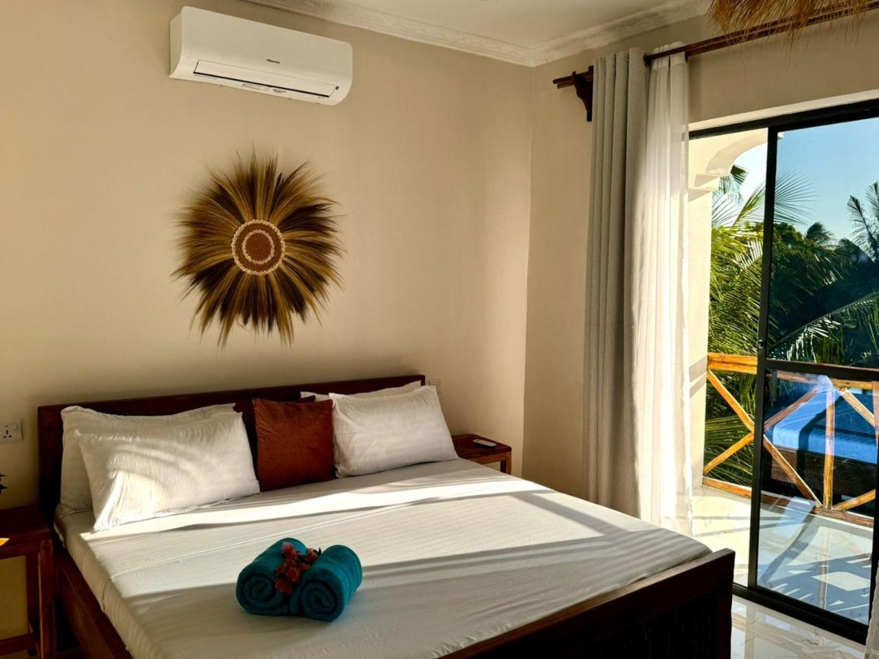 Rafiki Hotel Nungwi Beach Exterior photo