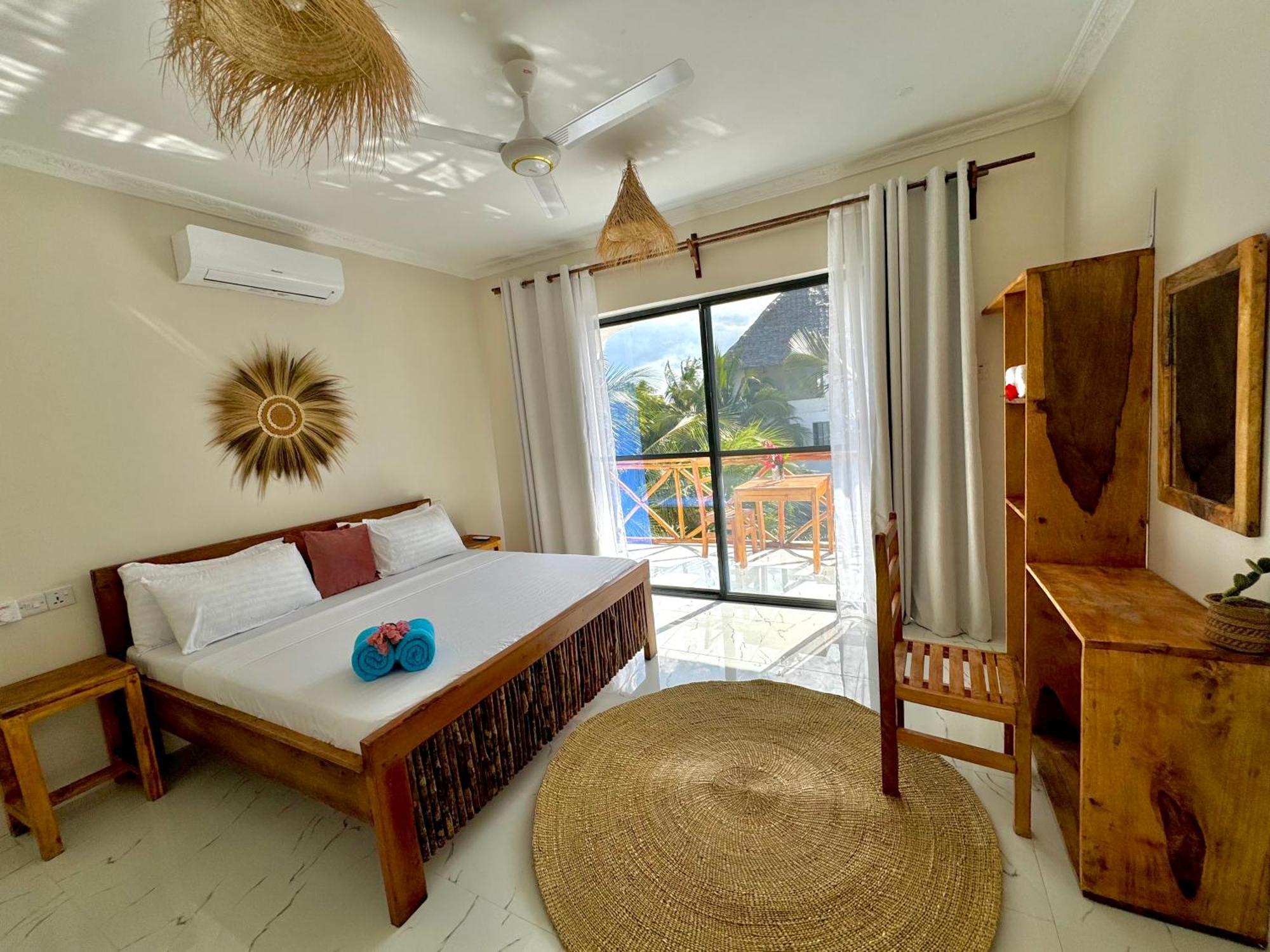 Rafiki Hotel Nungwi Beach Exterior photo
